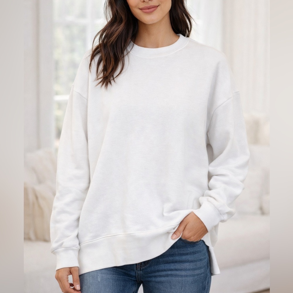 Kersh Classic White Crewneck Sweater size M